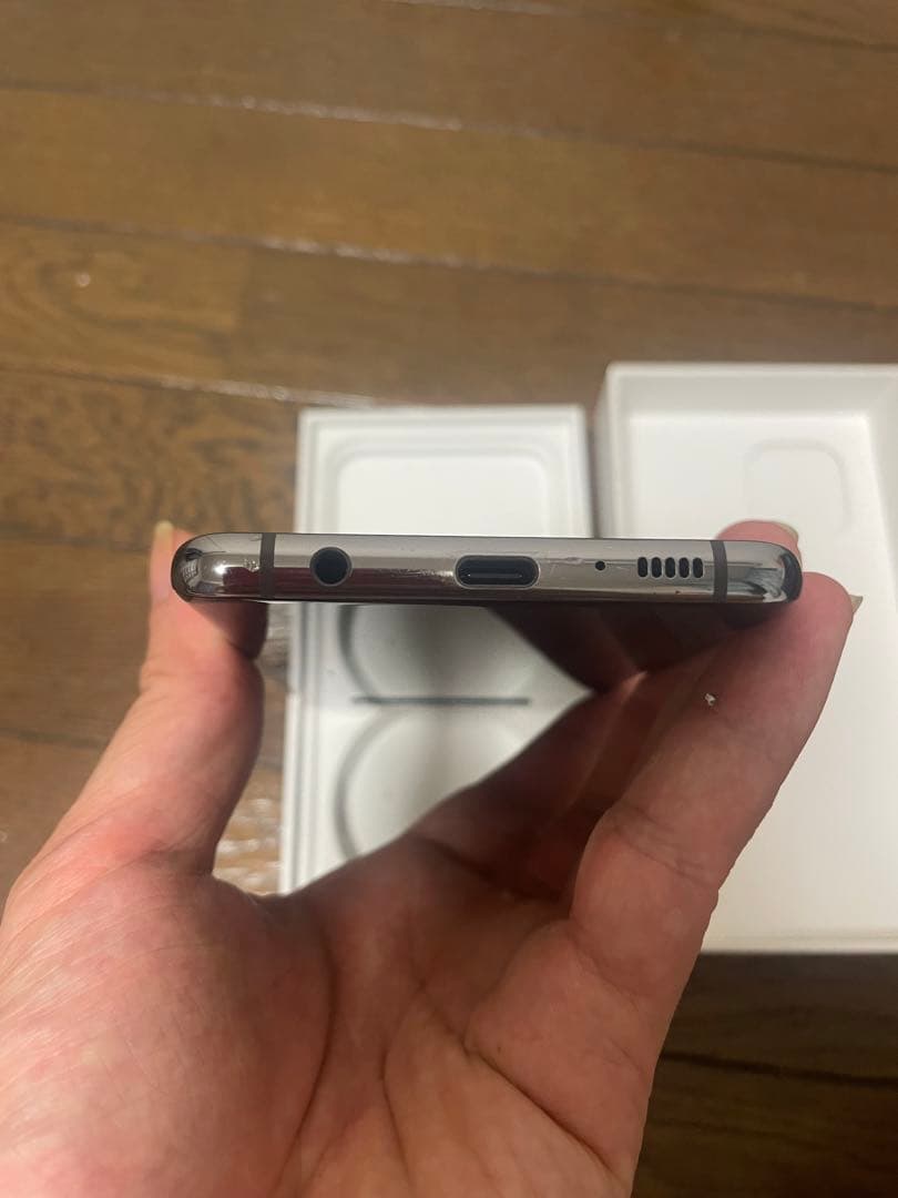 Samsung Galaxy S10パープル 本体 sim フリー新品同様95%