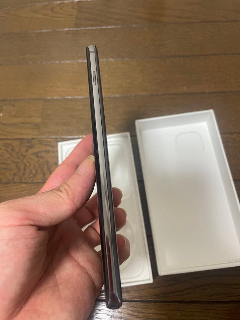 Samsung Galaxy S10パープル 本体 sim フリー新品同様95%