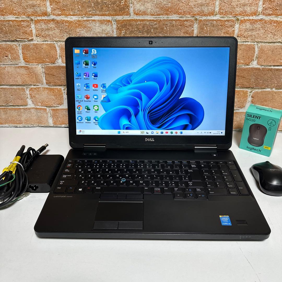 DELL ノートPC Corei5 SSD256GB メモリ8GB オフィス入り