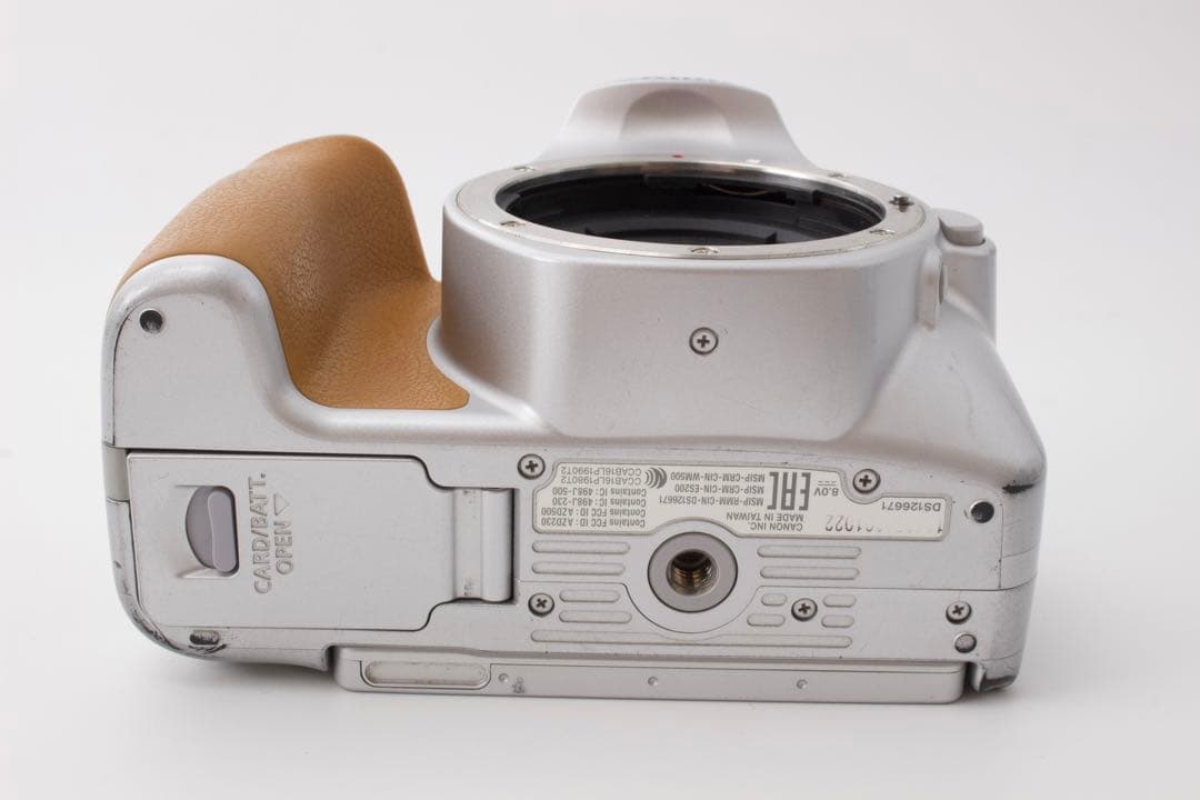 最終価格！EOS Kiss X9 希少カラー　シルバー　Wi-Fi スマホ転送