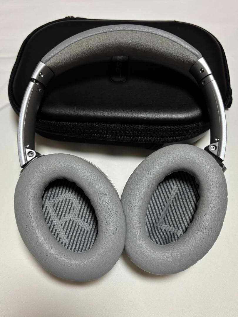 【一部不具合あり】BOSE QuietComfort 35 シルバー ヘッドホン