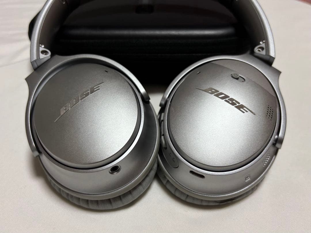 【一部不具合あり】BOSE QuietComfort 35 シルバー ヘッドホン