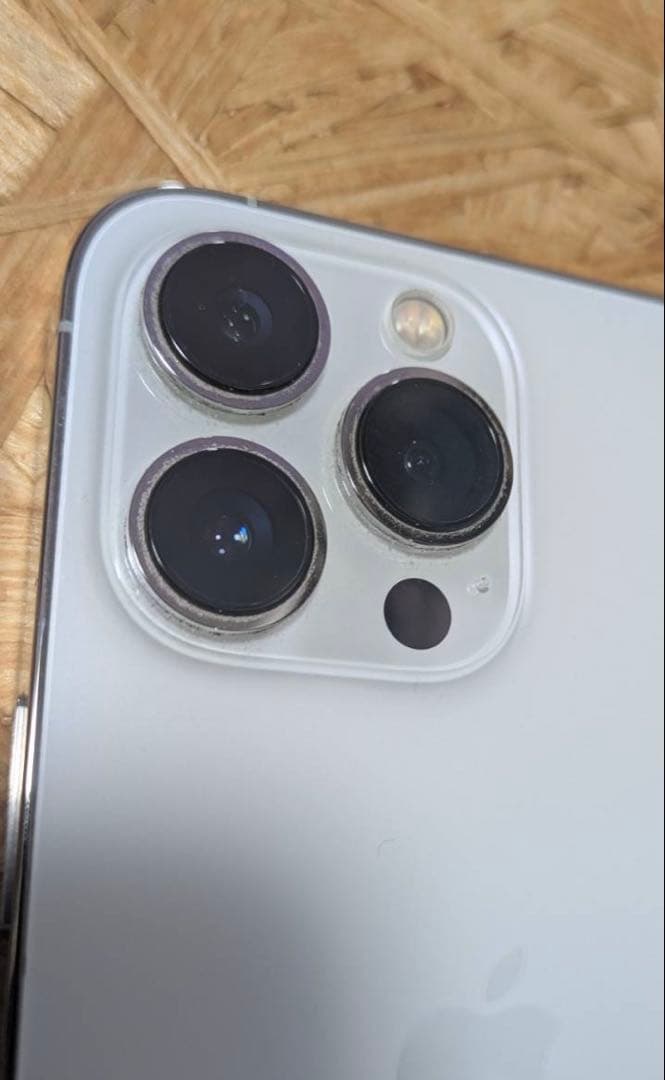 と*も様 ［美品］iPhone 13PRO 本体のみ バッテリー76%