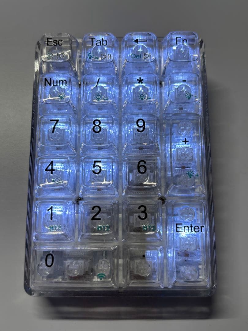 Logicool G735 & AULA アイスクリスタルテンキー