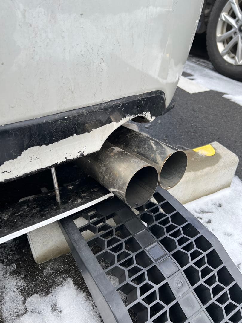 インプレッサg4 GJ系　ワンオフデュアルマフラー