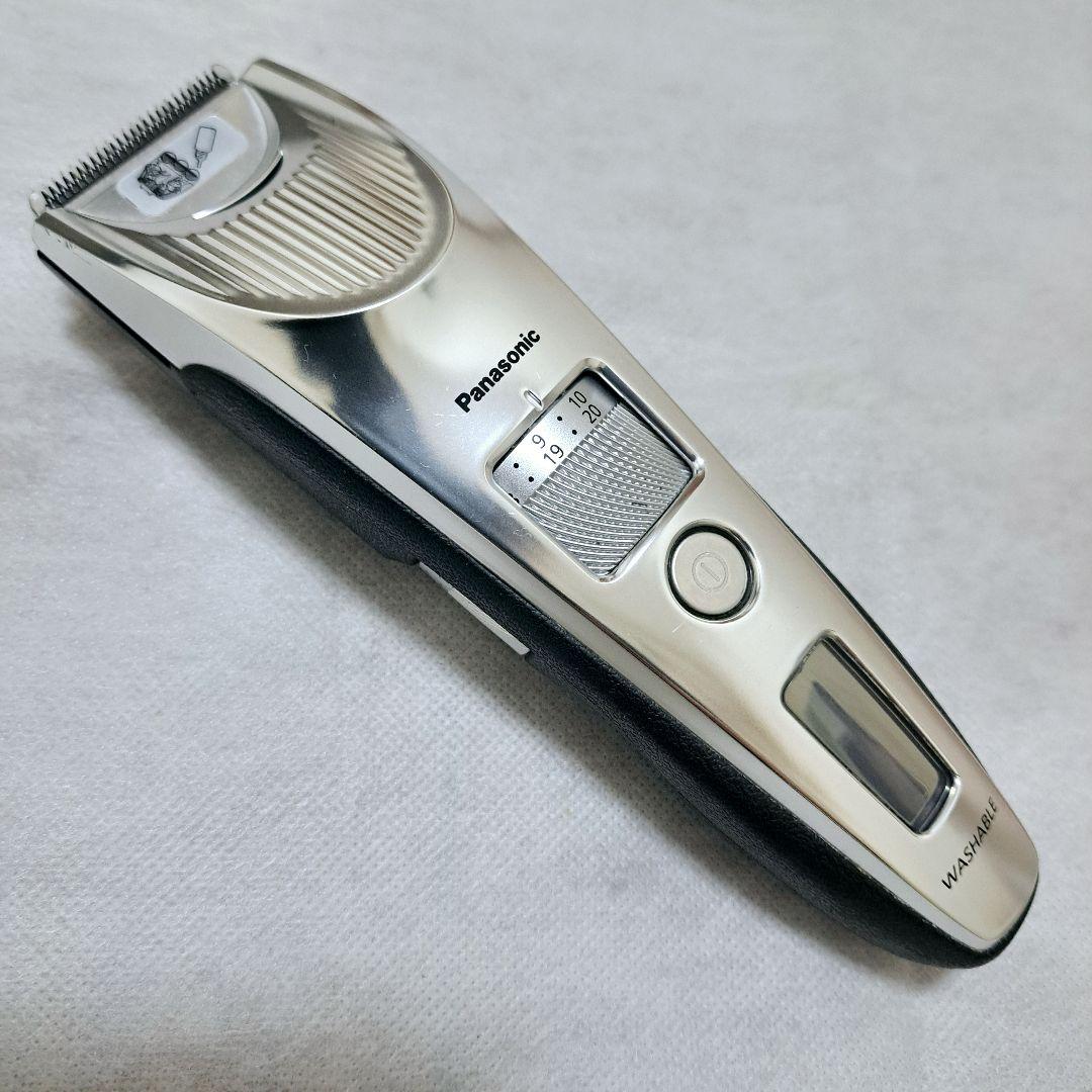 【生産終了早い者勝ち】パナソニック ヘアカッター ER-SC60 替刃付き