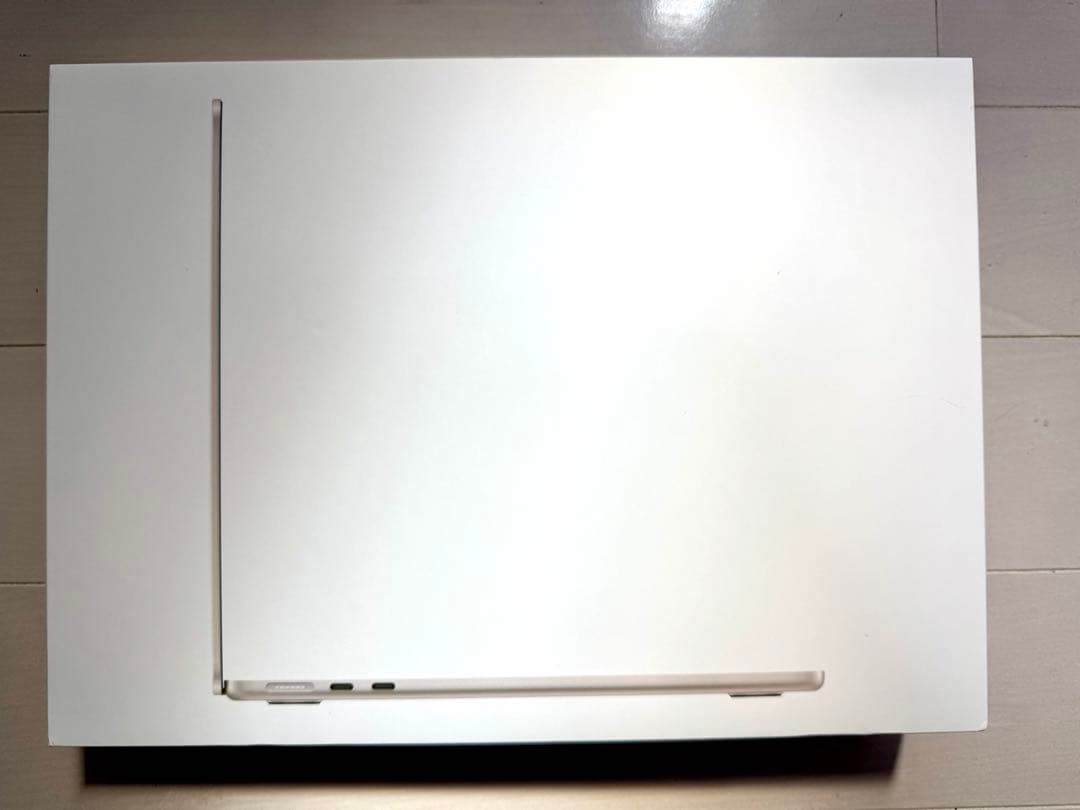 MacBook Air 13インチ M3/24GB/1TB スターライト美品