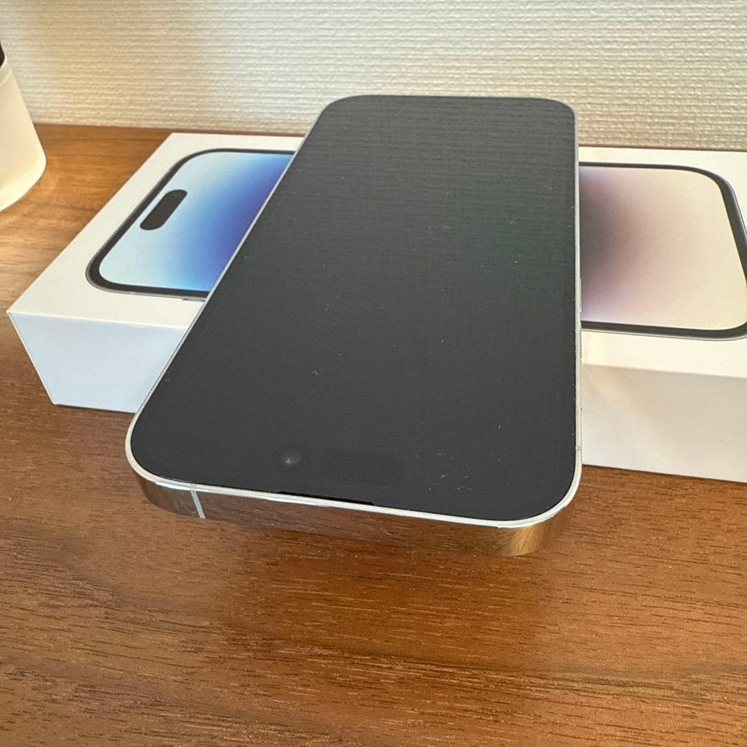 iPhone 14 Pro 256GBシルバー 本体 SIMフリー