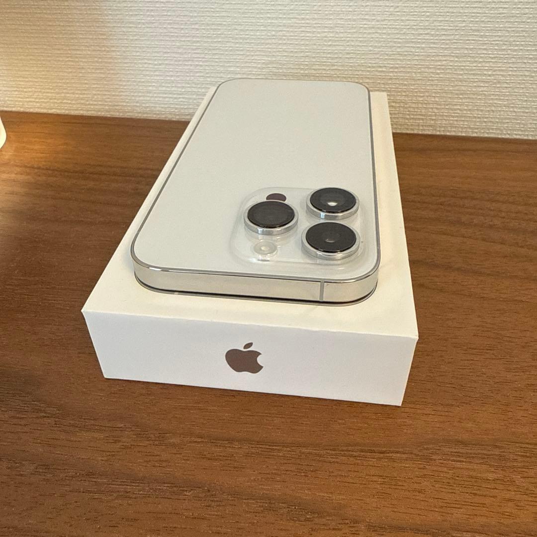 iPhone 14 Pro 256GBシルバー 本体 SIMフリー