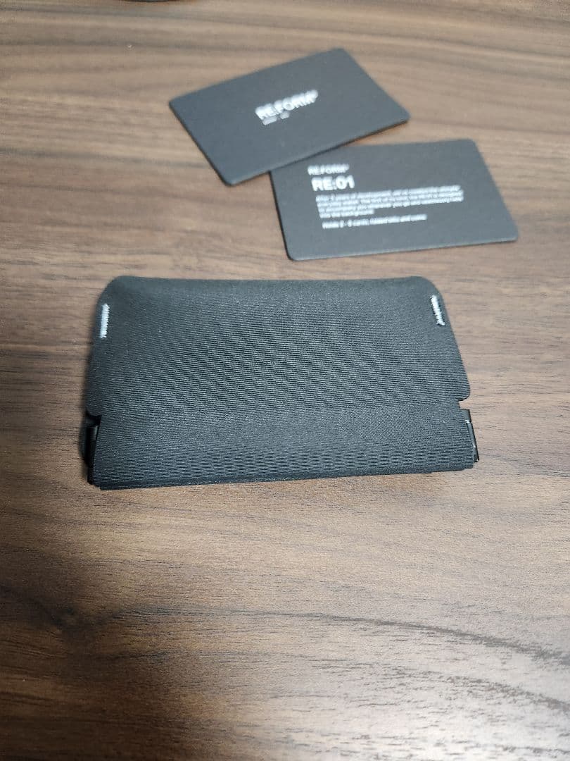 【中古品】RE:FORM® RE:01 ミニマリストウォレット 財布　
