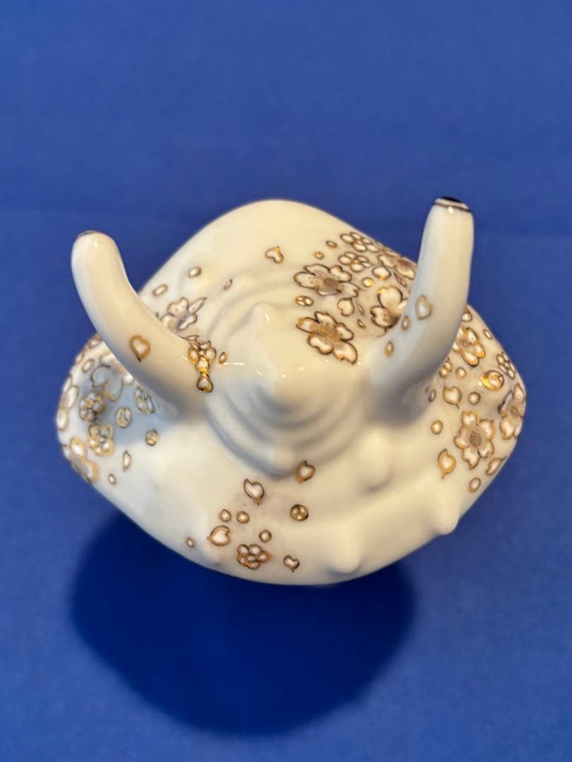 九谷焼　カネゴン　エレキング