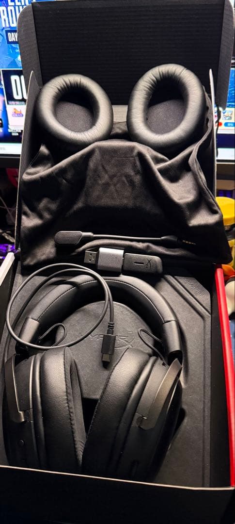 HyperX Cloud III Wireless ヘッドセット