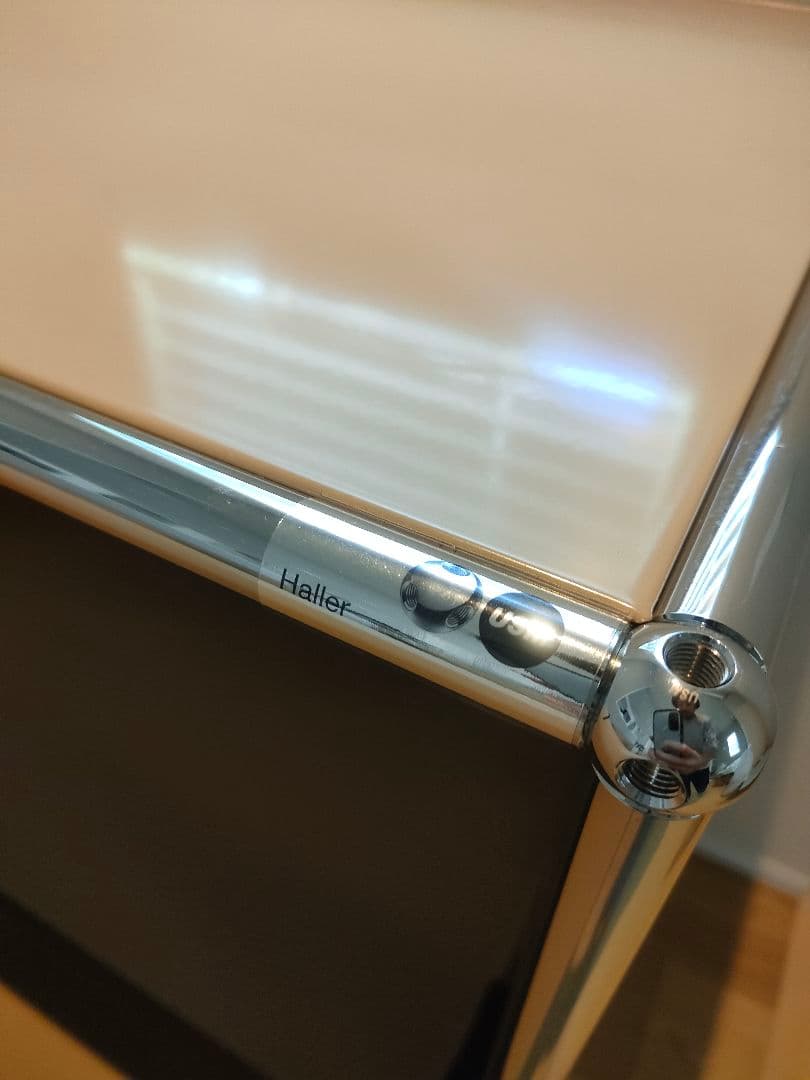 未使用　送料込み　USMベージュ　USMハラー サイドボード