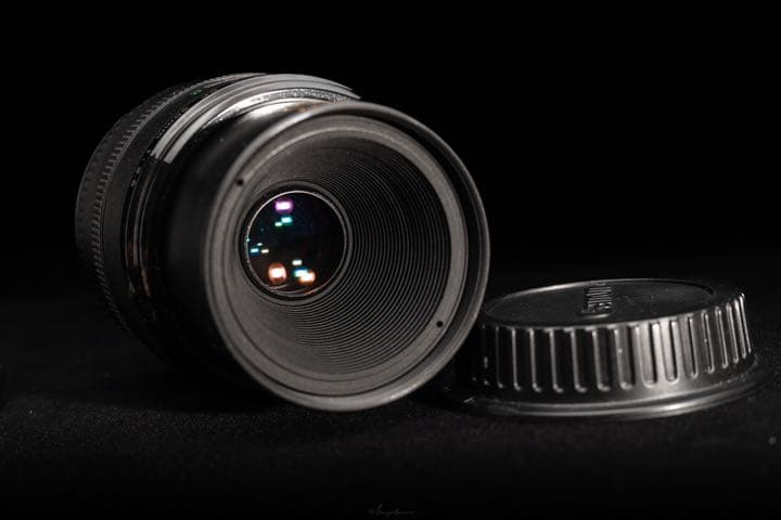 Canon EF50F2.5コンパクトマクロ