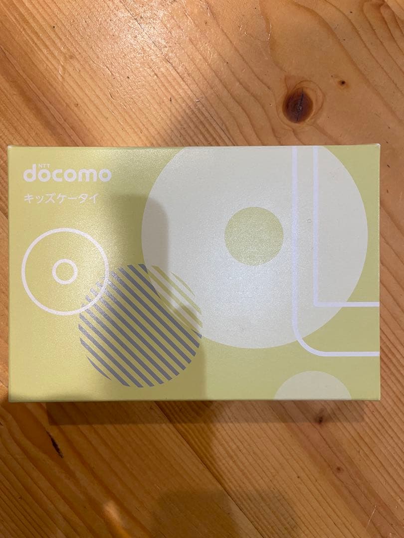 docomo キッズケータイ　KY-41C イエロー