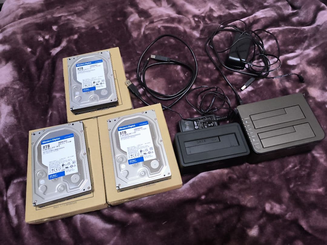 WD80EAAZ 8TB HDD 3台 ＆ Logitecスタンド2台 セット