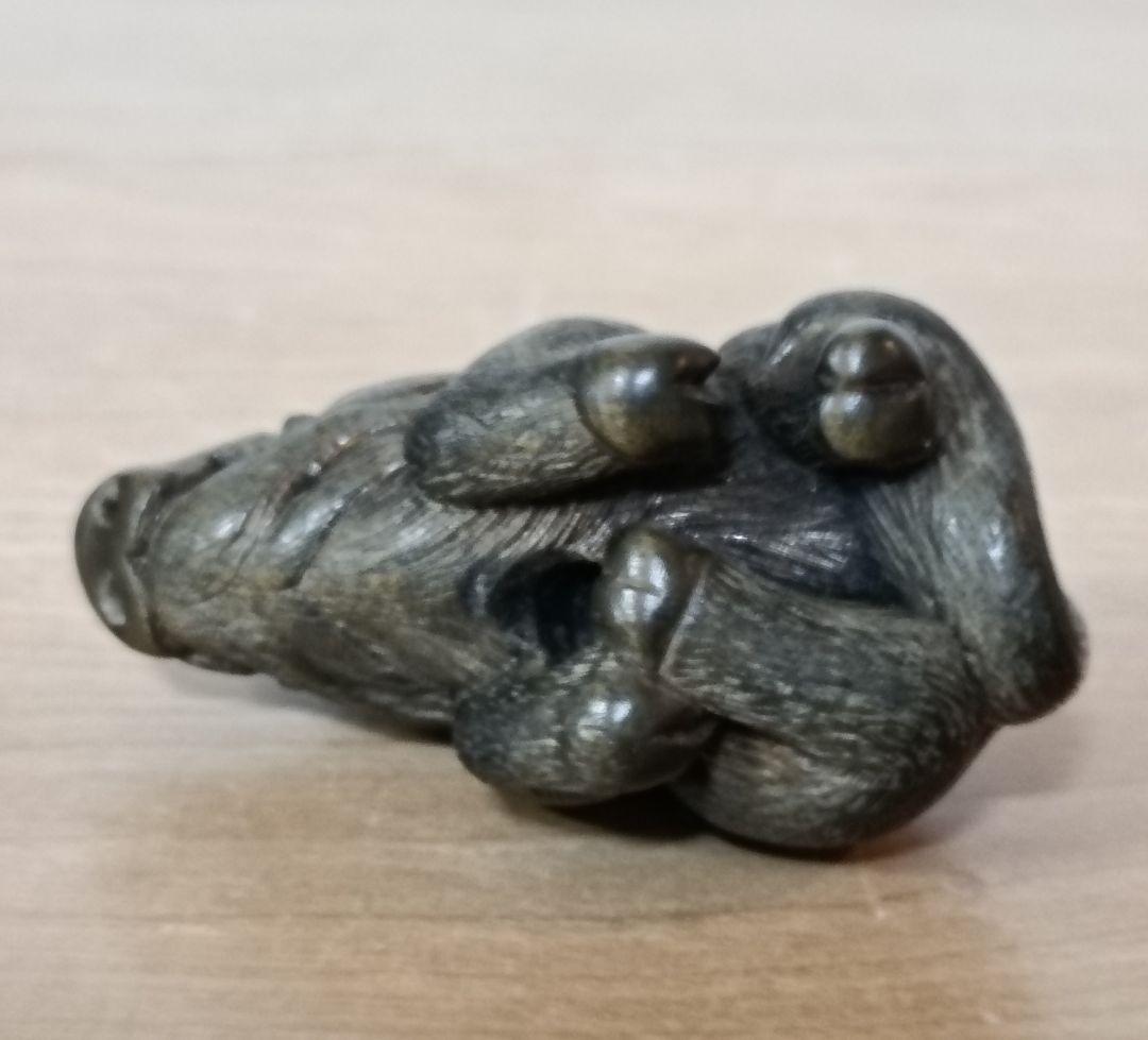 猪木彫根付　柘植根付　時代物　江戸時代　古根付