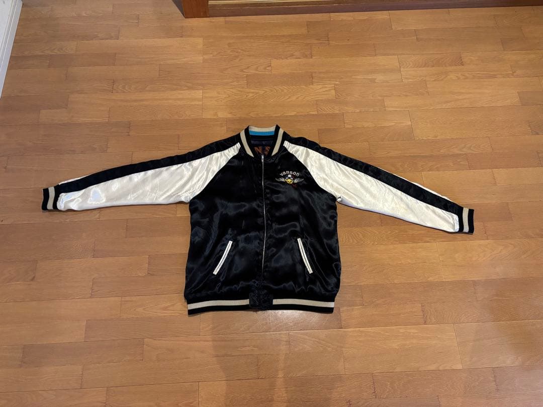 【希少】VANSON×ルーニー・テューンズ リバーシブル　刺繍スカジャン XXL