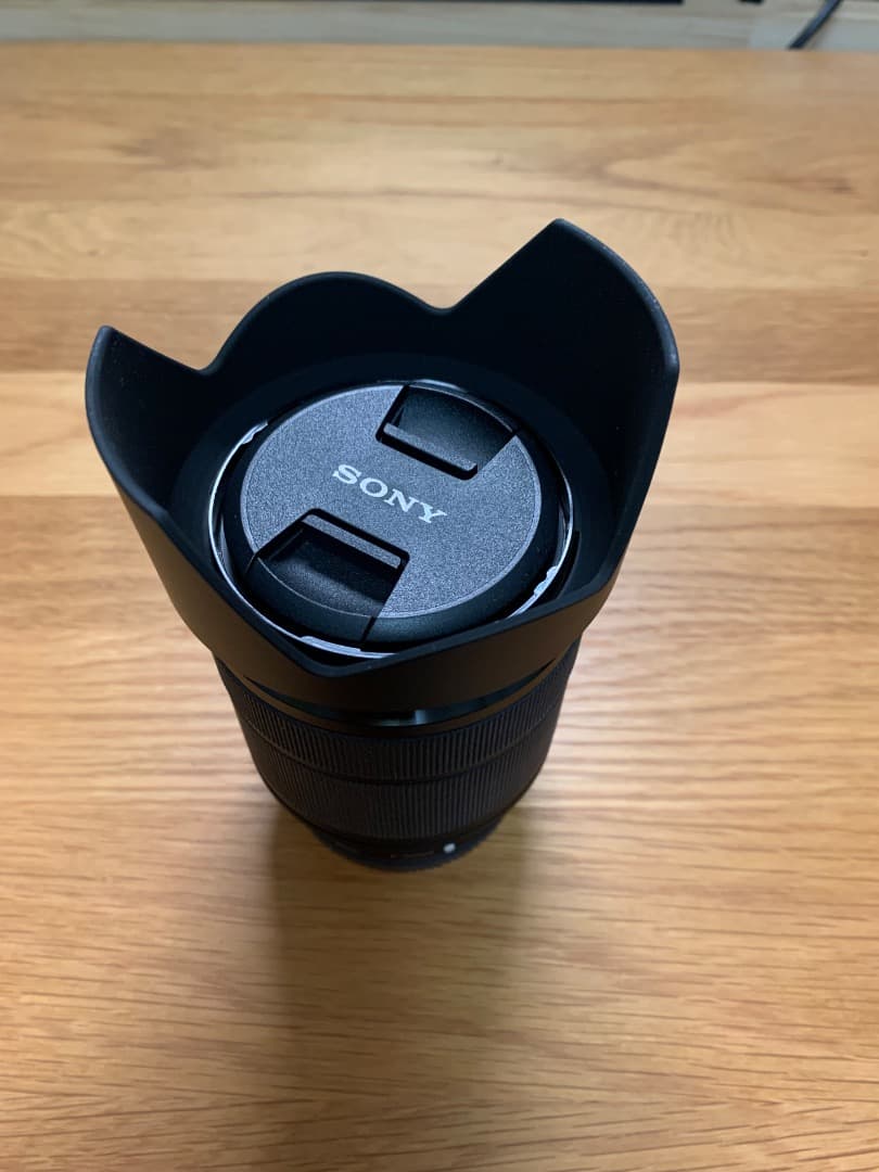 Sony FE 28-70mm F3.5-5.6 OSS レンズ