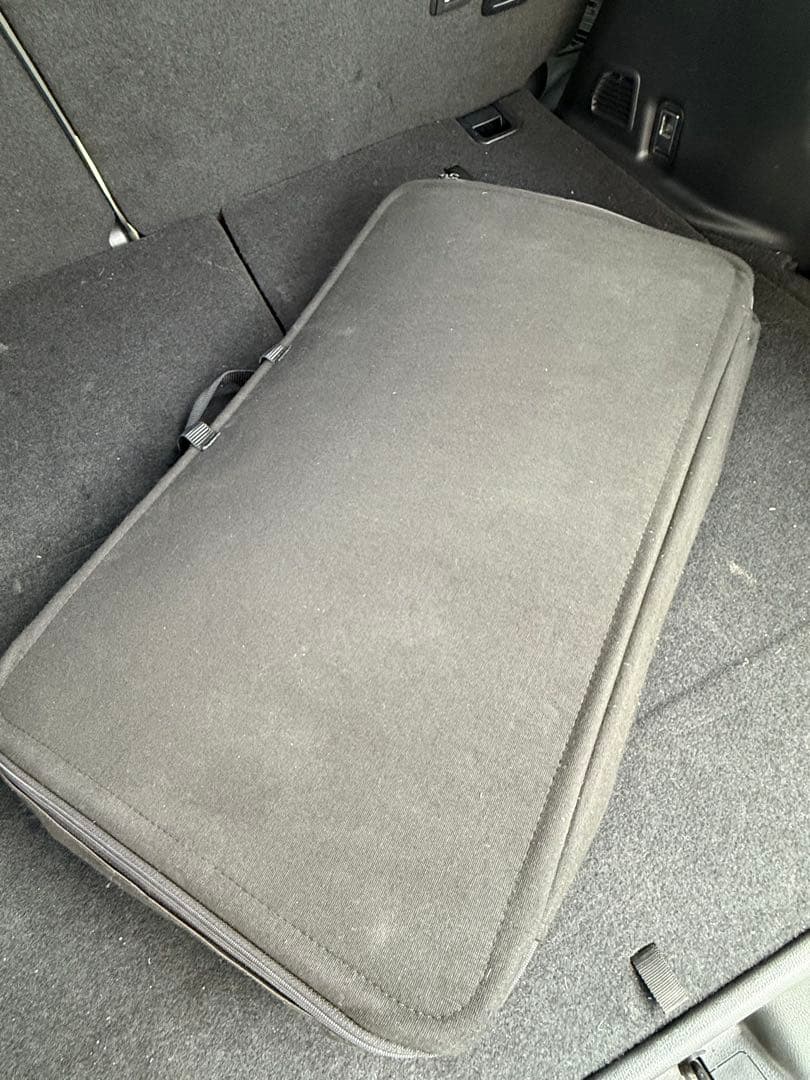  E64 M6 / 650 カブリオレ　ウインドディフレクタ