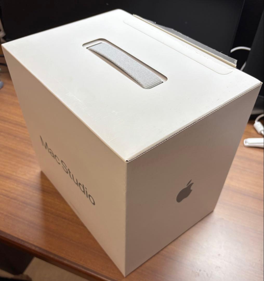 Mac studio 初期吊るしモデル（多分）