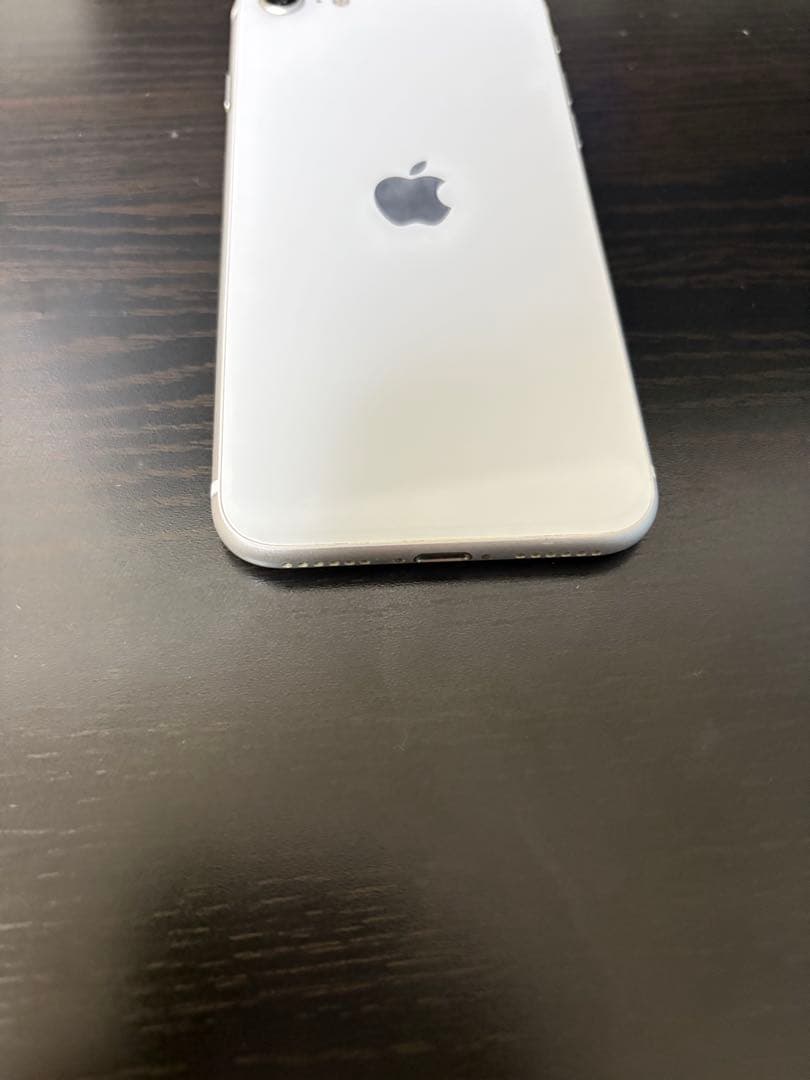 iPhoneSE 第2世代 128GB バッテリー76%