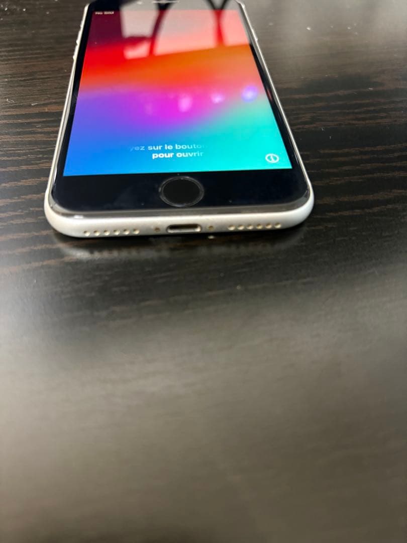 iPhoneSE 第2世代 128GB バッテリー76%