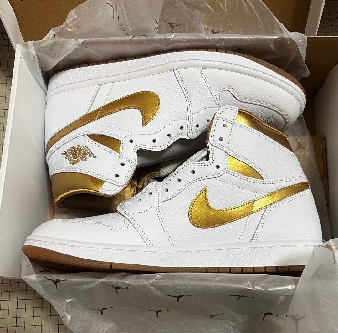 【未使用品】NIKE AIR Jordan 1 Retro HI OG 白/金