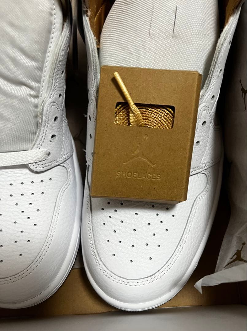 【未使用品】NIKE AIR Jordan 1 Retro HI OG 白/金