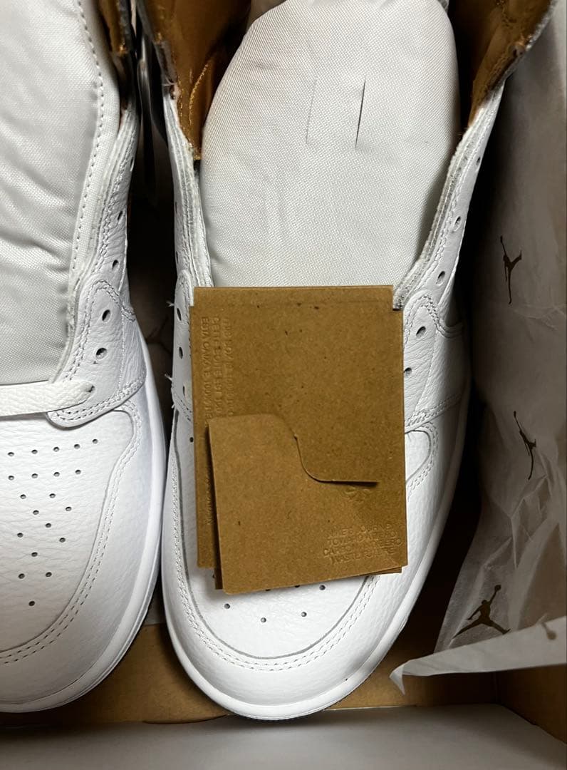 【未使用品】NIKE AIR Jordan 1 Retro HI OG 白/金