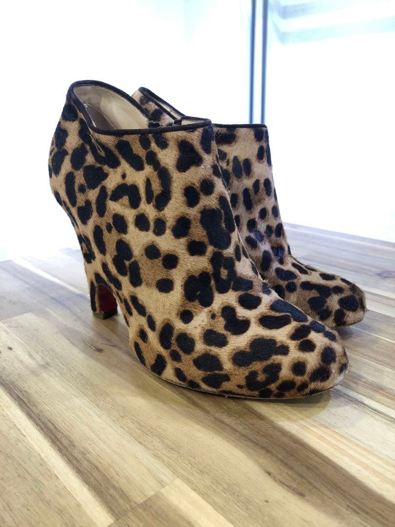Christian Louboutin ヒョウ柄 ハラコ ブーティ レオパード