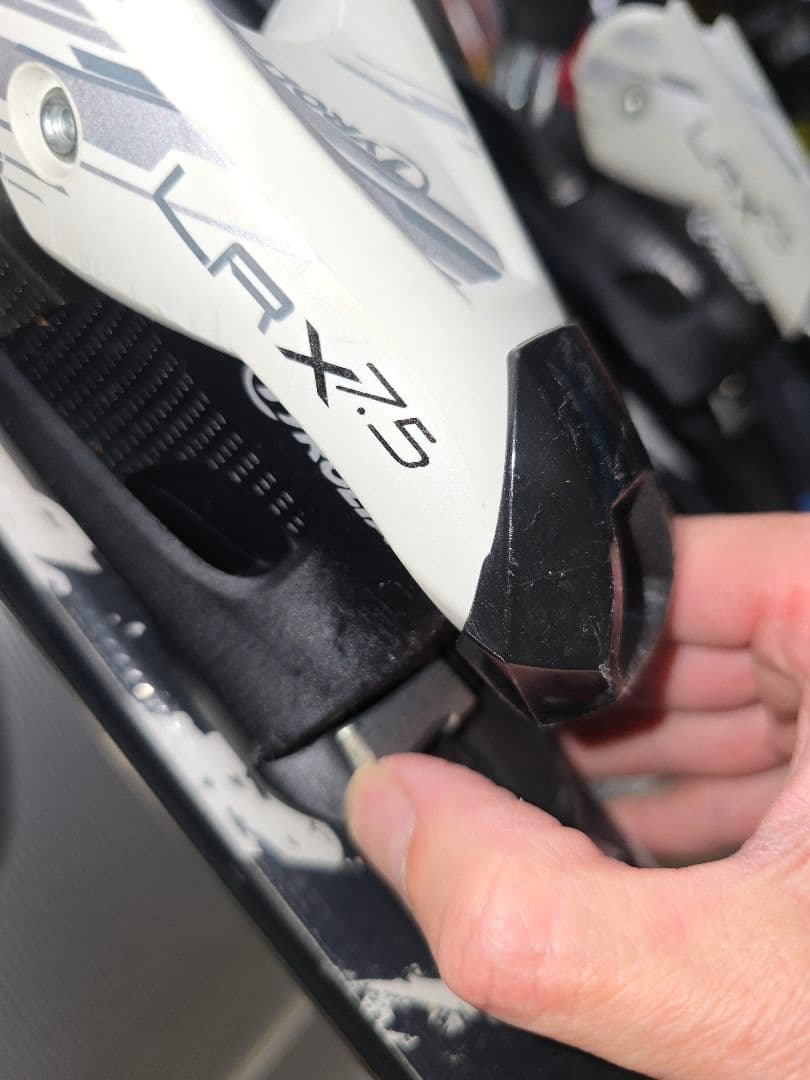 OGASAKA TRIUN G-Junior 130cm 子供スキー板 簡単調整