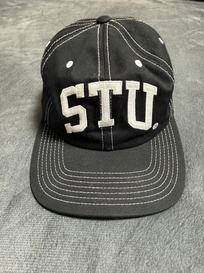 帽子 STUSSY DEPTH STU ARCH STRAPBACK