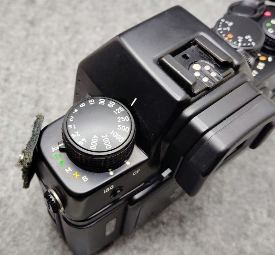 CONTAX RX ボディー　　フィルムカメラ