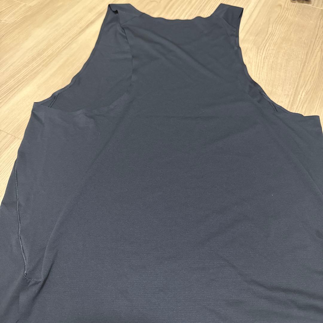 ARC'TERYX ノーバン　ダウンワードロゴ　タンク　メンズ S/P