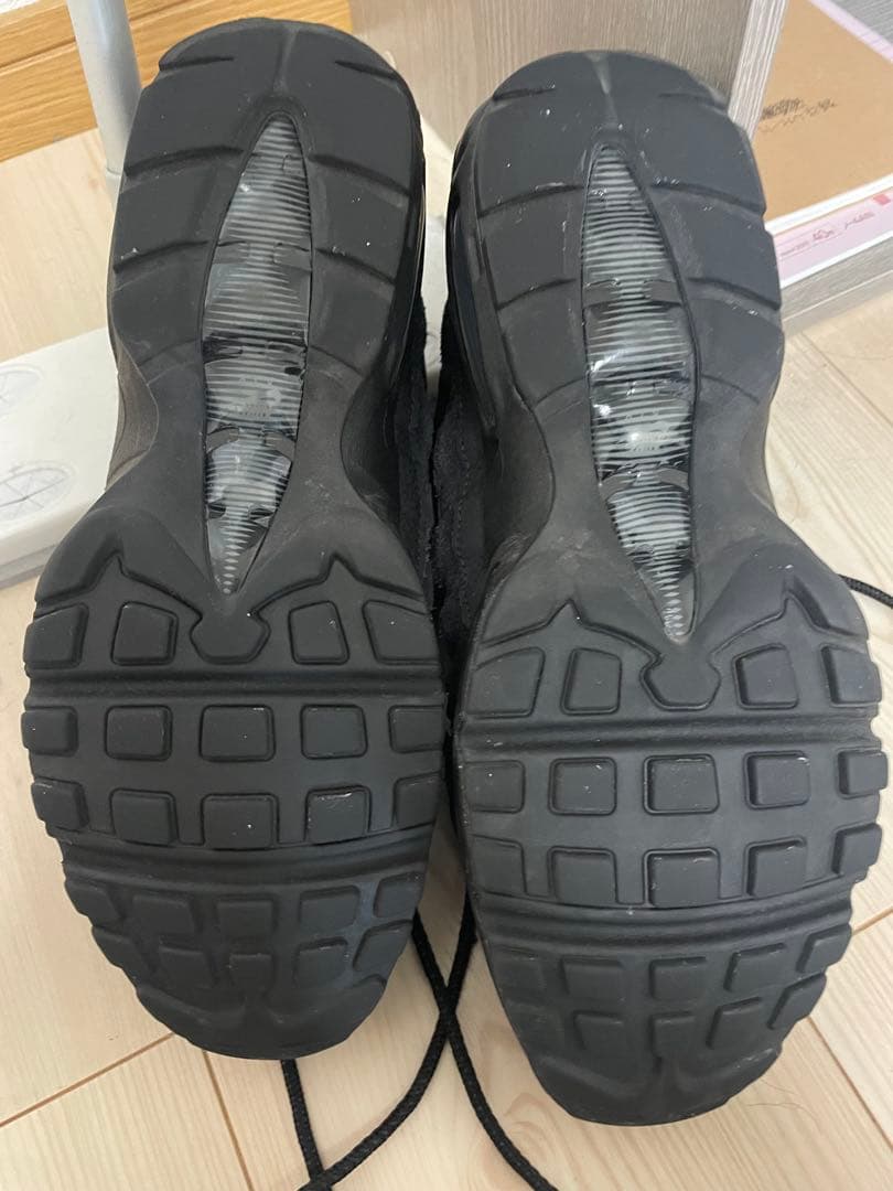 エアマックス95 トリプルブラック 25.5