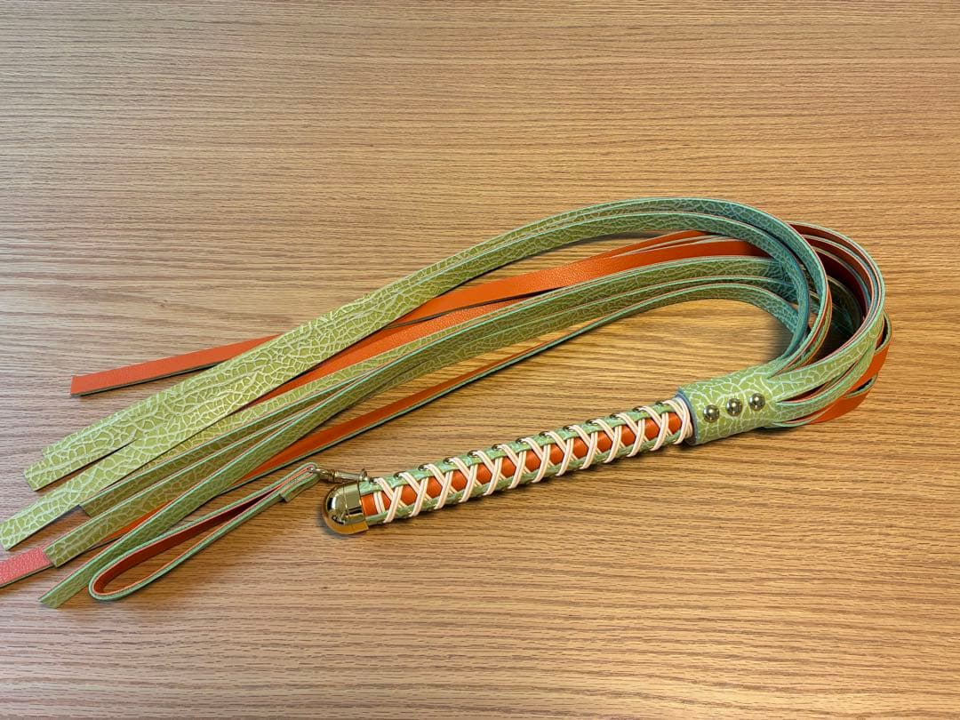 【桃太郎様作品】夕張メロン鞭✴︎2021年頃購入品/自宅保管品/ダブルレザーバラ鞭
