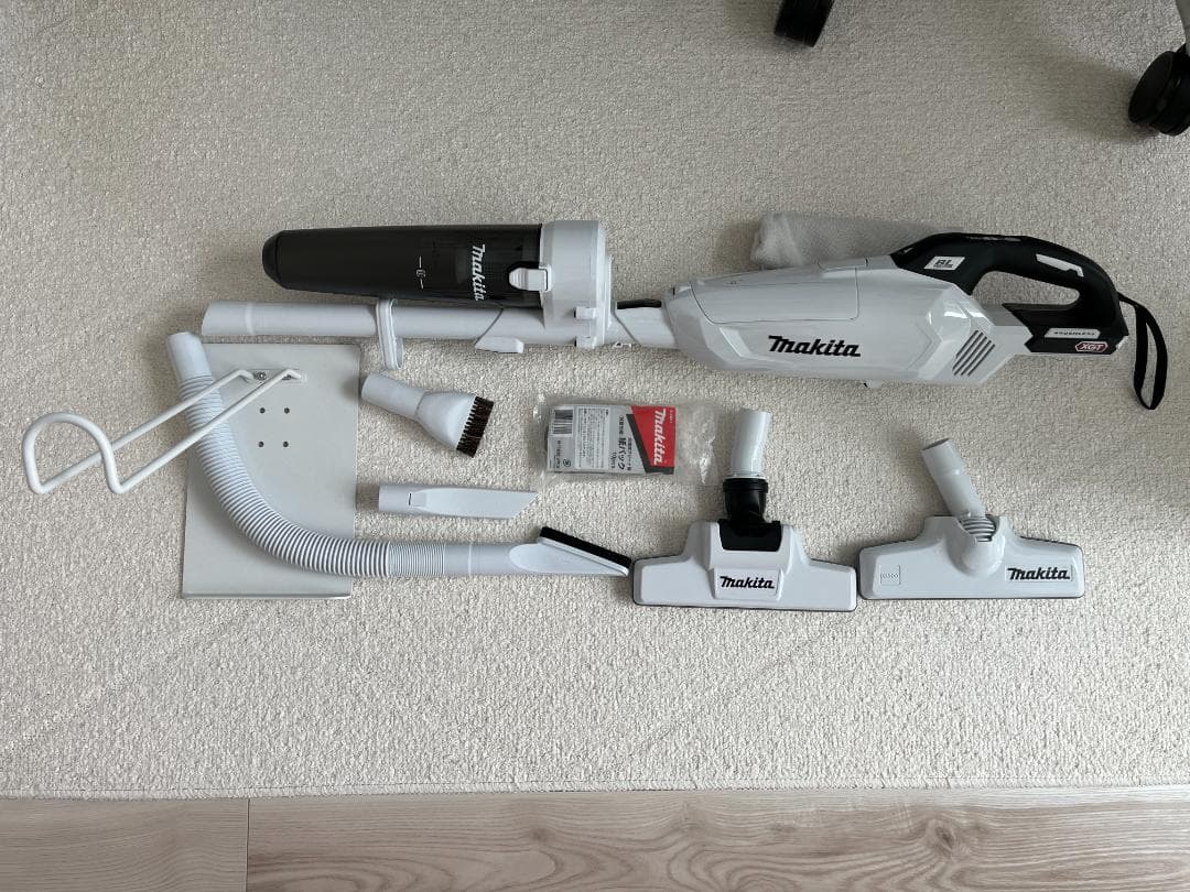 マキタ 充電式ハンディ掃除機（サイクロン式）CL002GZCW 40Vmax