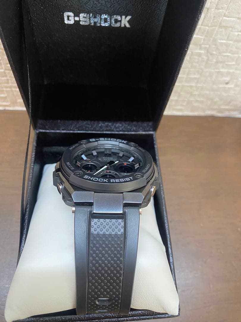【極美品】CASIO G-SHOCK　GST-W100G-1BJF 電波ソーラー