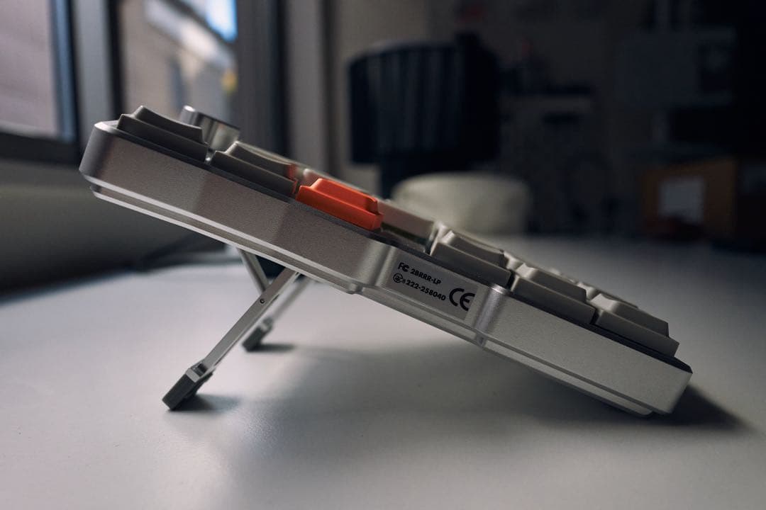 【中古美品】Colnix LP(専用キーキャップ付き)JezailFunder