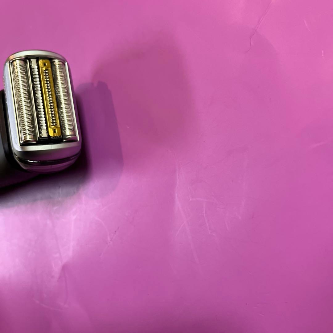 Braun S9 Pro メンズ電気シェーバー　ブラウン 展示品　未使用品