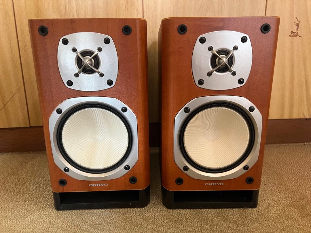 ち*ん様 【O-1445】ONKYO オンキヨー ミニコンポ FR-N7FX