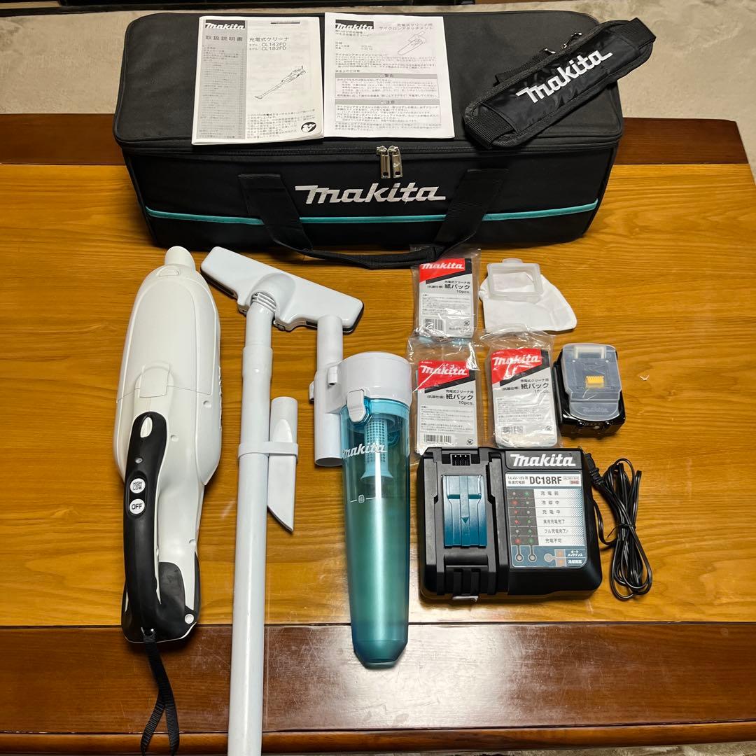 マキタ　makita 充電式クリーナー CL142FD 掃除機