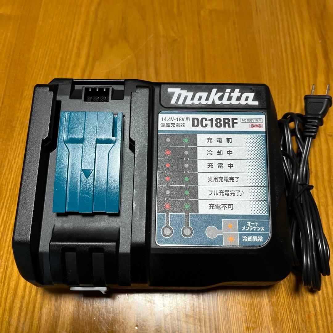 マキタ　makita 充電式クリーナー CL142FD 掃除機