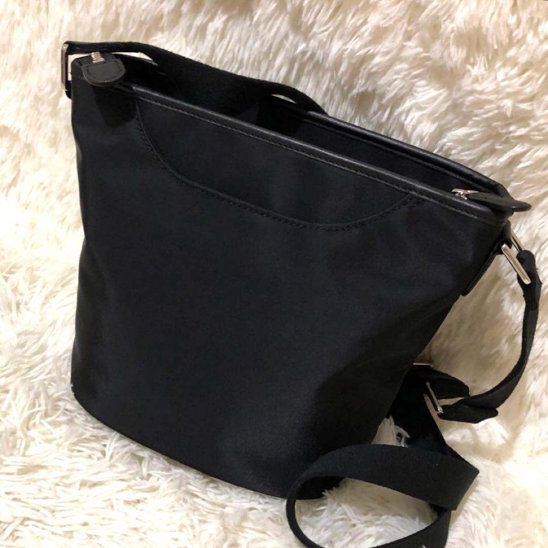 未使用☆ハンティングワールド ショルダーバッグ　 ブラック