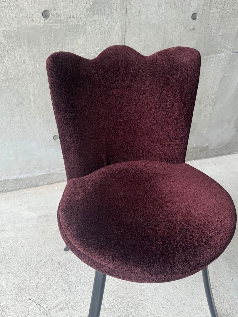 ベルベットチェア　ミッドセンチュリー　ポップ　ポストモダン
