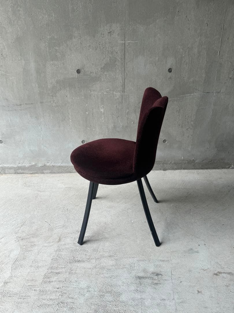 ベルベットチェア　ミッドセンチュリー　ポップ　ポストモダン