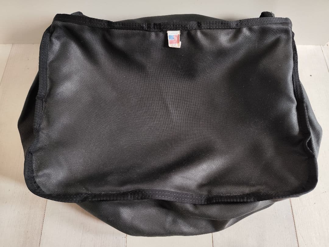 ブリーフィング DUNE SHOULDER ショルダーバッグ BRIEFING