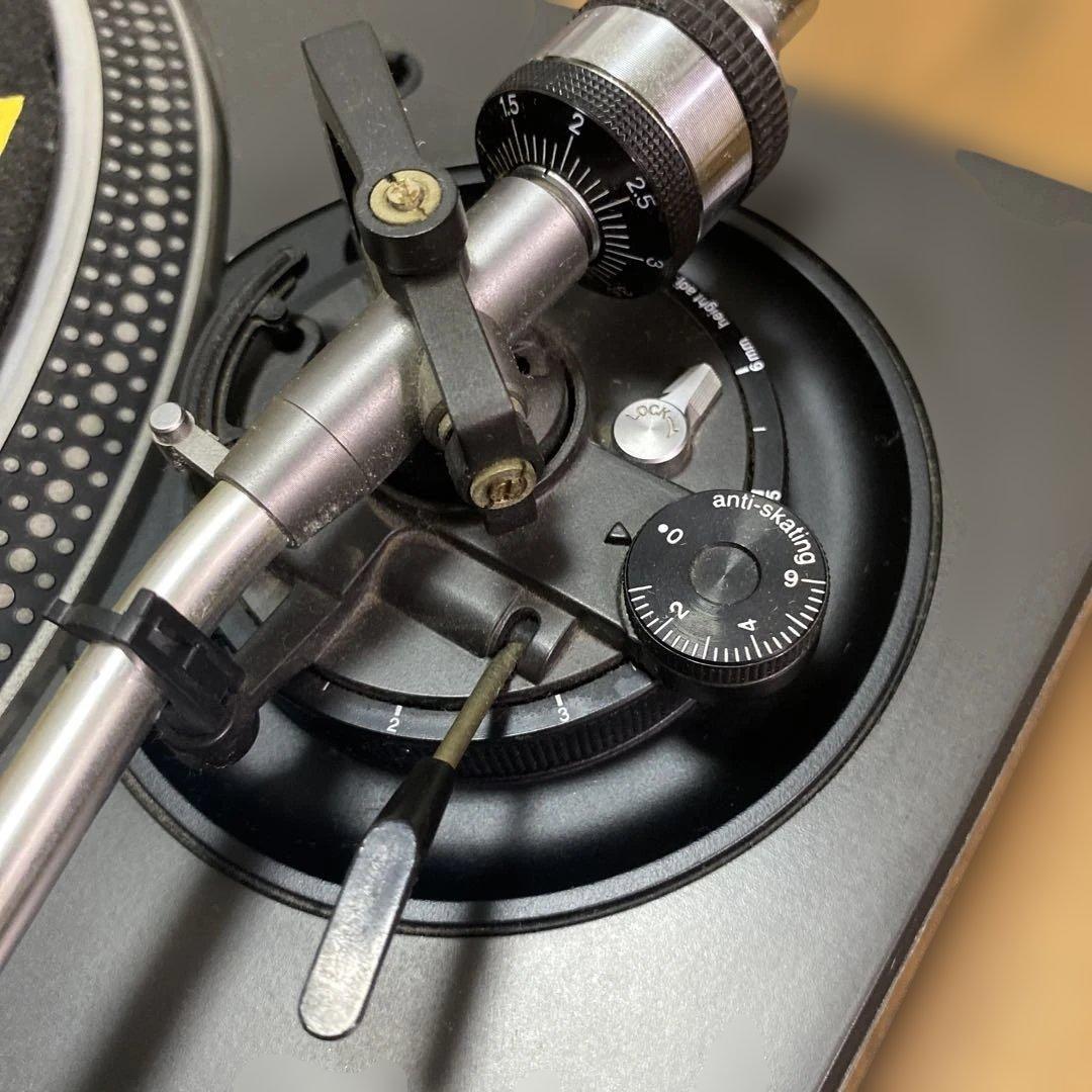 Technics SL-1200MK5 ターンテーブル（一台目）