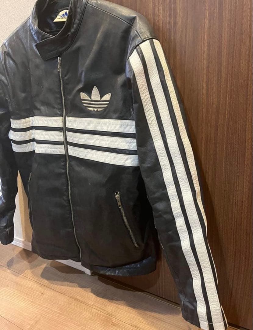 adidas テザント　レザー ジャケット 黒 ストライプ　L